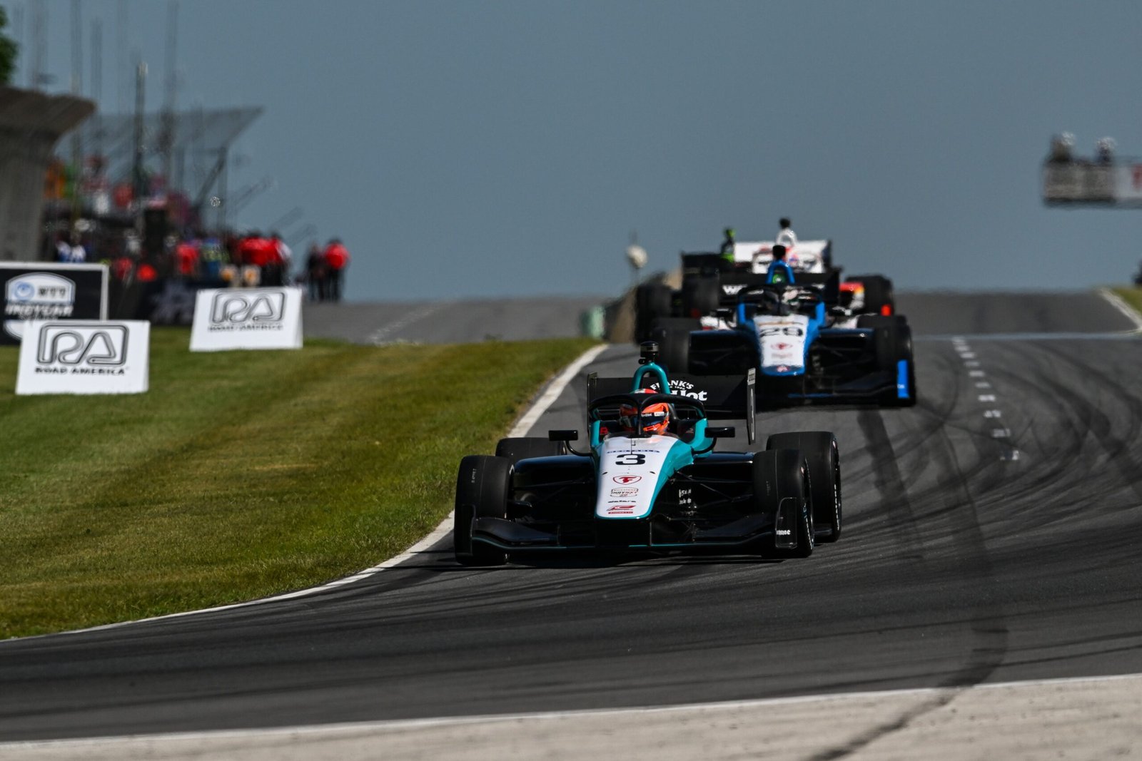 Ricardo Escotto Debuta en Road America con un 13er Lugar y suma puntos en INDY NXT