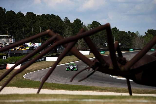 Ricardo Escotto conquista el Top 10 en Alabama