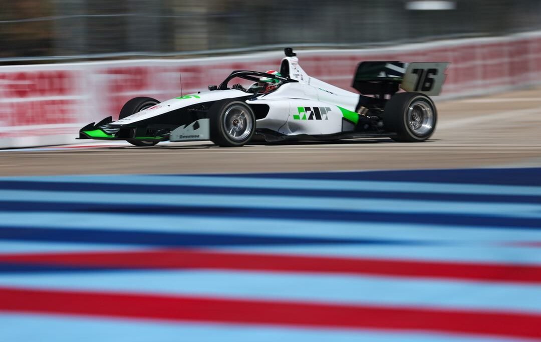 Ricardo Escotto remonta en Arlington y se mete al Top 12 general de la INDY NXT