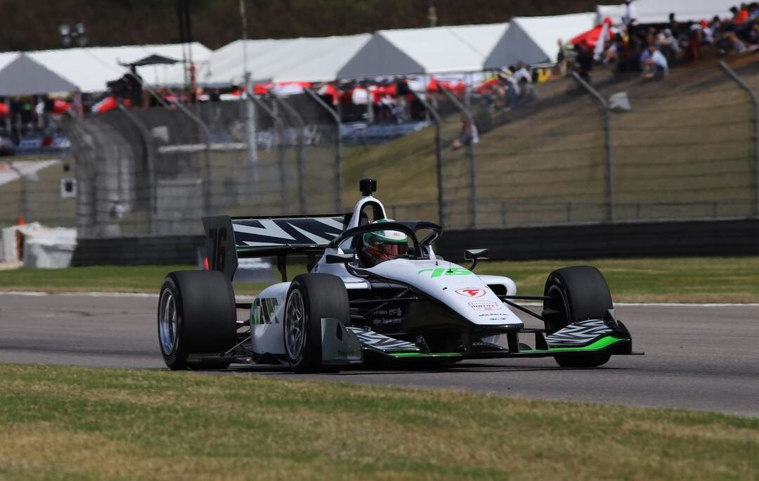 Ricardo Escotto firma espectacular remontada en Alabama y se consolida en el Top 10 de la INDY NXT